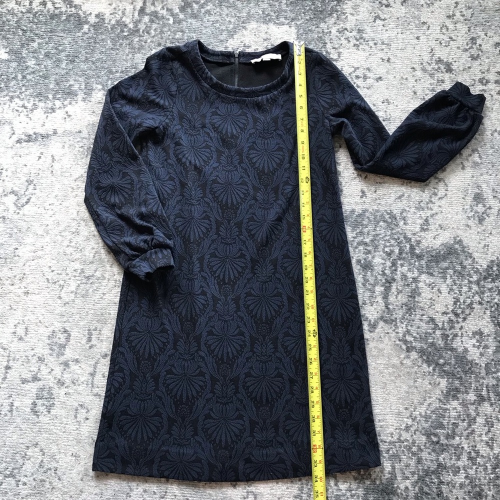 ANN TAYLOR LOFT medallion shift knit dress XS